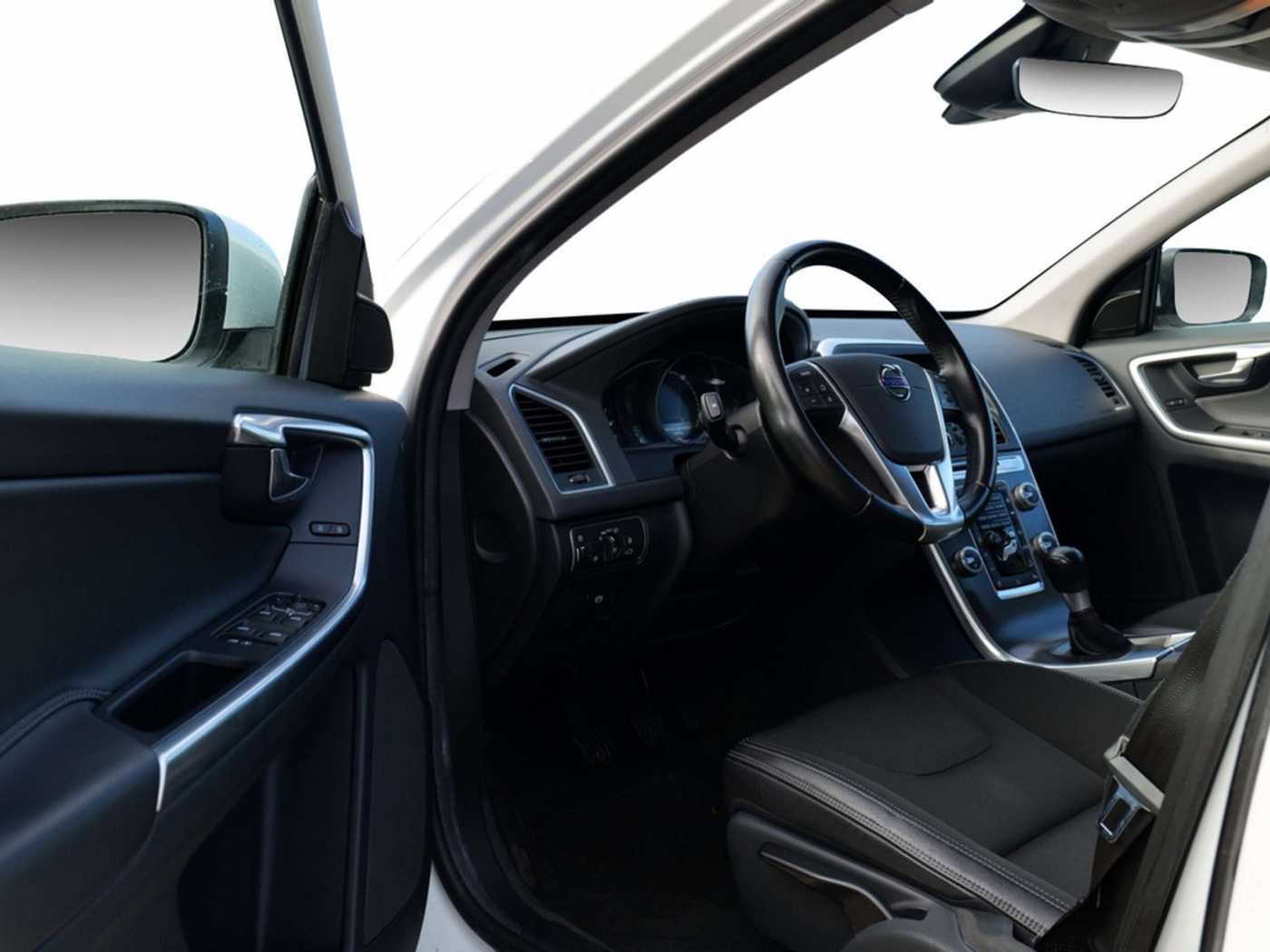 Volvo  D4 AWD Momentum