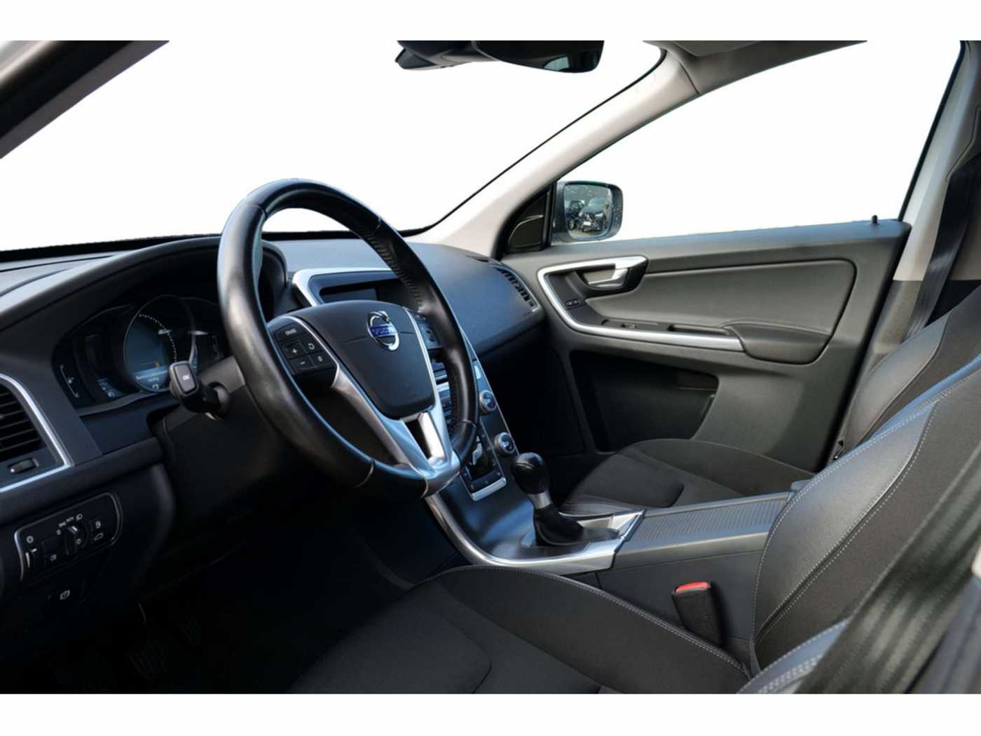 Volvo  D4 AWD Momentum