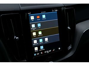 Volvo  T8 Ultra Dark Recharge Plug-In Hybrid AWD