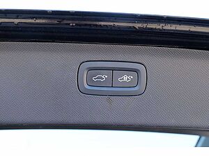 Volvo  T8 Inscription Expression Recharge Plug-In Hybrid