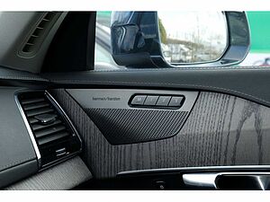 Volvo  T8 Longe Range Plus Bright Plug-In Hybrid AWD