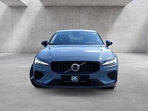 Volvo  Lim. 2.0 Ultimate Dark Recharge Plug-In Hybrid AWD