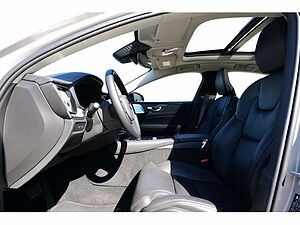 Volvo  Lim. 2.0 Ultimate Dark Recharge Plug-In Hybrid AWD