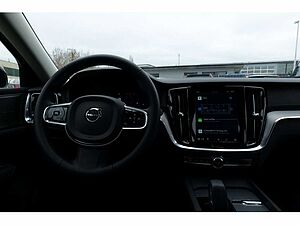 Volvo  Lim. B5 Ultimate Dark AWD LED PANO 360°