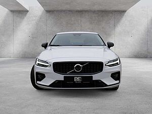 Volvo  Lim. B5 Ultimate Dark AWD LED PANO 360°