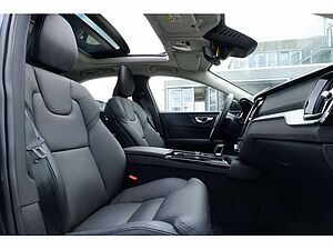 Volvo  Lim. T8 Ultimate Dark Recharge Plug-In Hybrid AWD