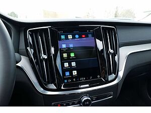 Volvo  Lim. T8 Ultimate Dark Recharge Plug-In Hybrid AWD
