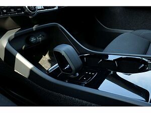 Volvo  Plus Recharge Pure Electric AWD