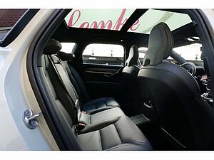Volvo  T8 Inscription Recharge Plug-In Hybrid AWD