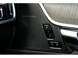 Volvo  T8 Inscription Recharge Plug-In Hybrid AWD