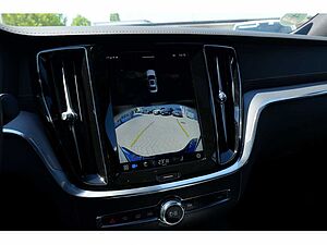 Volvo  Lim. B5 Ultimate Dark AWD LED PANO 360°