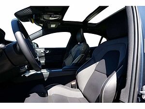 Volvo  Lim. B5 Ultimate Dark AWD LED PANO 360°