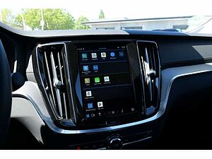 Volvo  Lim. B5 Ultimate Dark AWD LED PANO 360°