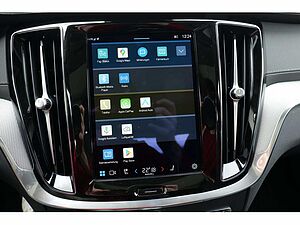 Volvo  Lim. T8 Ultimate Dark Recharge Plug-In Hybrid AWD