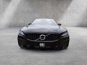 Volvo  Lim. T8 Ultimate Dark Recharge Plug-In Hybrid AWD