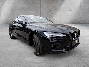 Volvo  Lim. T8 Ultimate Dark Recharge Plug-In Hybrid AWD