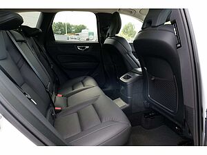 Volvo  T8 Plus Dark Recharge Plug-In Hybrid AWD