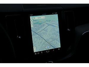 Volvo  T8 Ultra Dark Recharge Plug-In Hybrid AWD