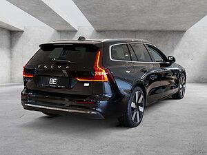 Volvo  Kombi T6 Core Recharge AWD STANDHZ LED