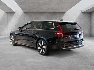 Volvo  Kombi T6 Core Recharge AWD STANDHZ LED