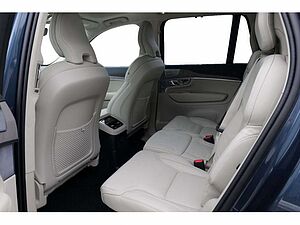 Volvo  T8 Ultra Bright Recharge Plug-In Hybrid AWD