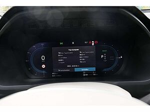 Volvo  T8 Ultra Bright Recharge Plug-In Hybrid AWD