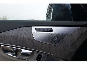 Volvo  T8 Ultra Bright Recharge Plug-In Hybrid AWD