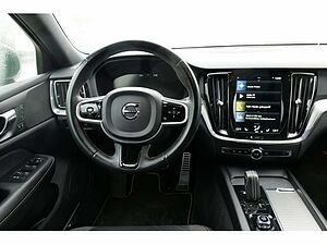 Volvo  B3 R Design KAMERA NAVI STANDHZ LED LED