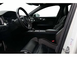 Volvo  B3 R Design KAMERA NAVI STANDHZ LED LED