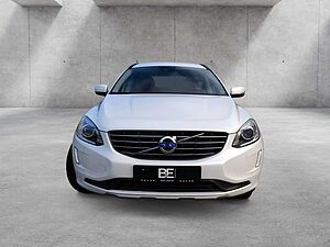 Volvo  D4 AWD Momentum