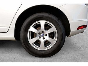 Volvo  D4 AWD Momentum