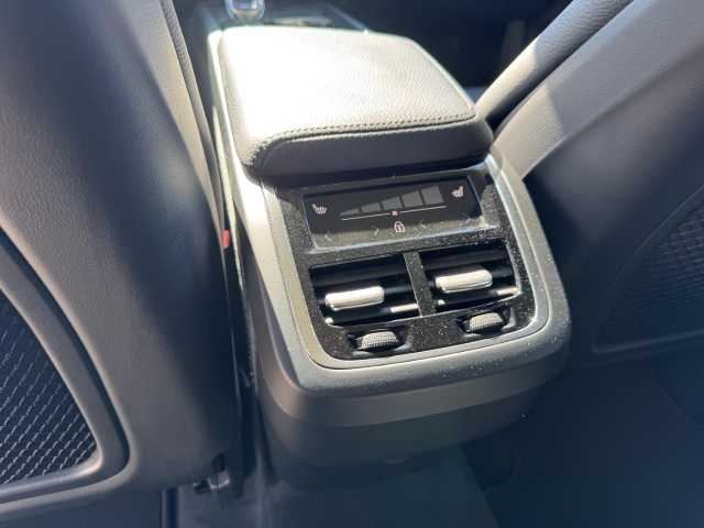 Volvo  XC60 Inscription, B5 Mild-Hybrid Diesel AWD