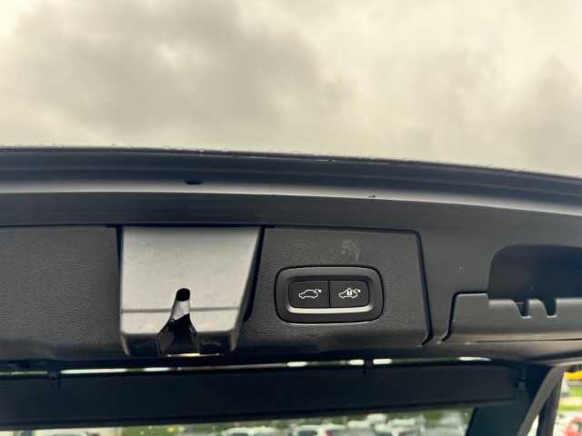 Volvo  XC60 T8 Twin Engine AWD Geartronic (235+65 KW/320+87PS) Inscription aut.