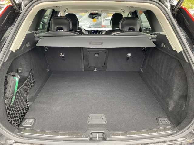 Volvo  XC60 Inscription, B5 Mild-Hybrid Diesel AWD