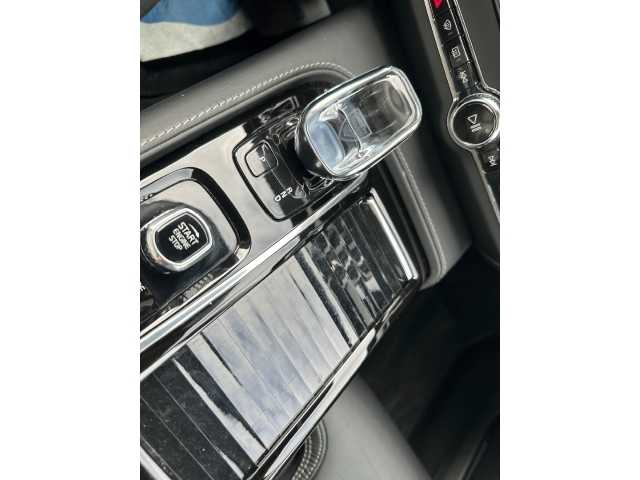 Volvo  V90 T8 TWIN ENGINE AWD Automatikgetriebe (223+65kW/303+87PS) Inscription