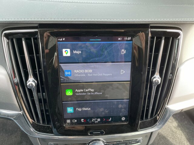 Volvo  V90