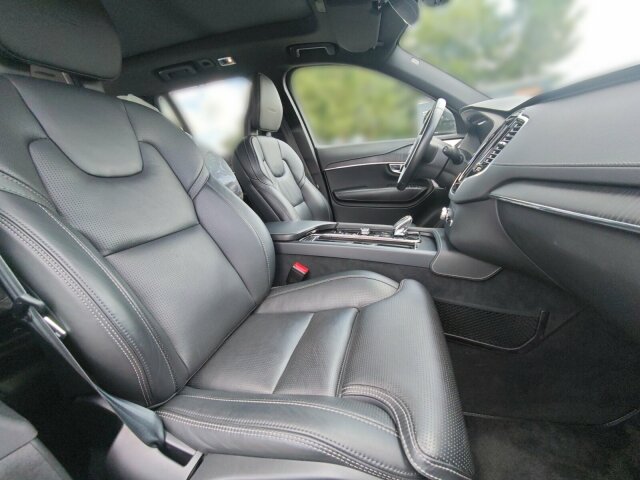 Volvo  XC90