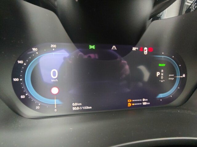 Volvo  T8 Hybrid AWD Plus Dark