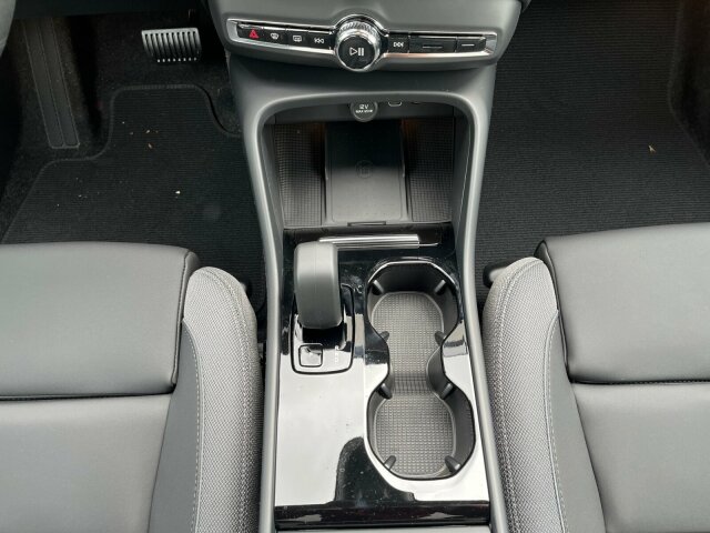 Volvo  C40