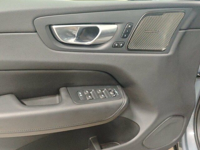 Volvo  XC60