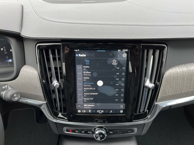 Volvo  Cross Country