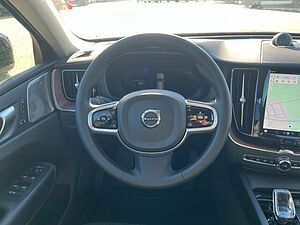 Volvo  B5 AWD Ultimate Dark