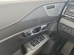Volvo  XC90