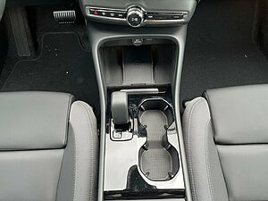 Volvo  C40
