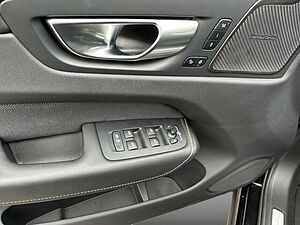 Volvo  XC60