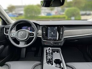 Volvo  Cross Country