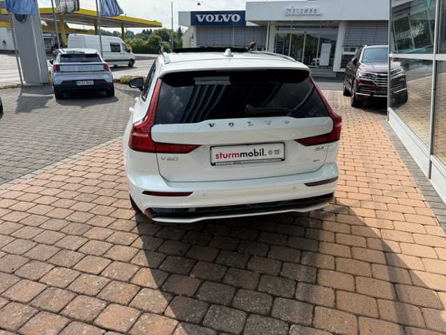 Volvo  Plus Dark