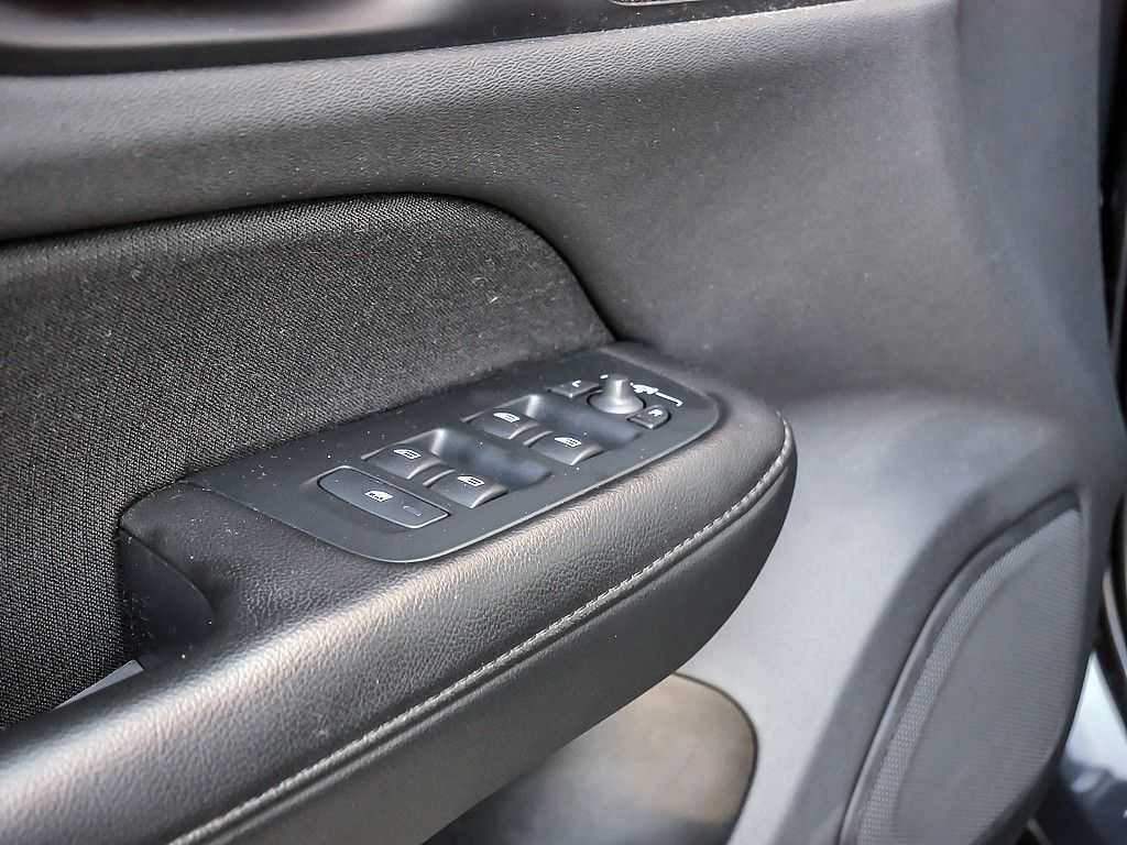 Volvo  D3 Momentum Pro