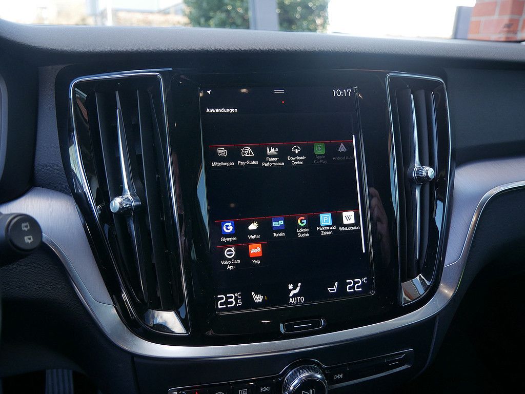 Volvo  D3 Momentum Pro