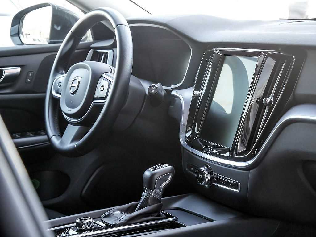 Volvo  D3 Momentum Pro